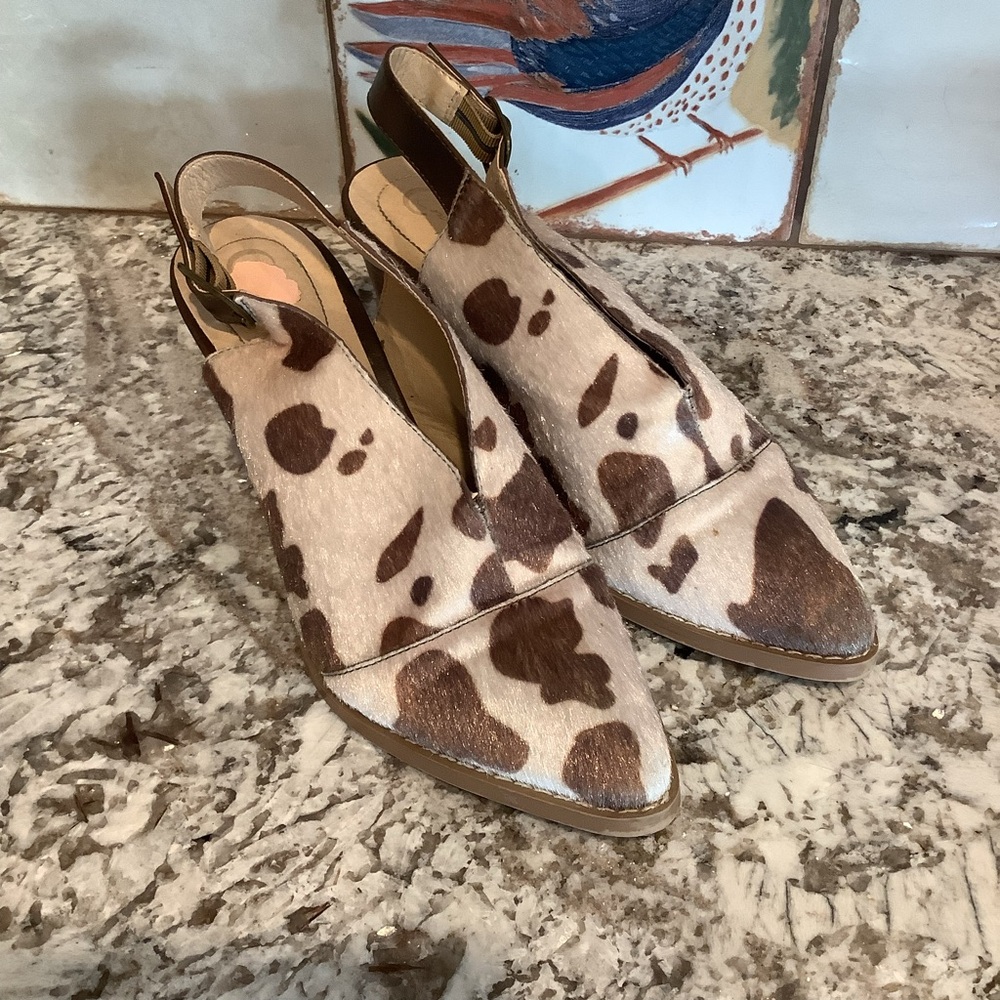 Stylish Brown‎ and Cream Women's Slingback Shoes